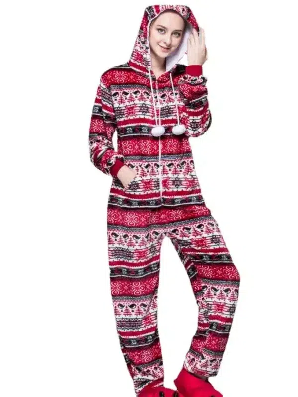 Autumn and winter snowflake cartoon animal cute one piece pajamas red bird flannel men and women couple home clothes