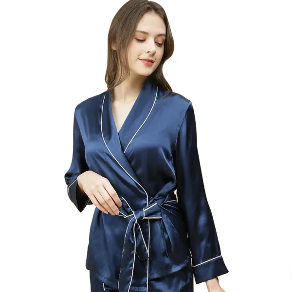 women's silk pajama set (2)