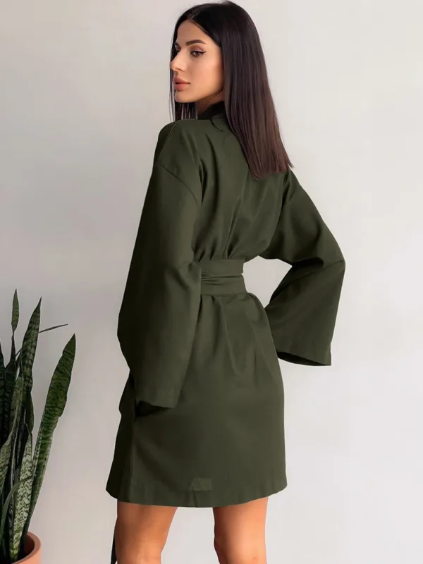 robe green